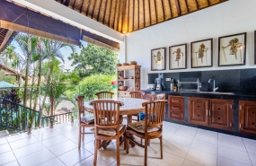 7.-Villa-Indah